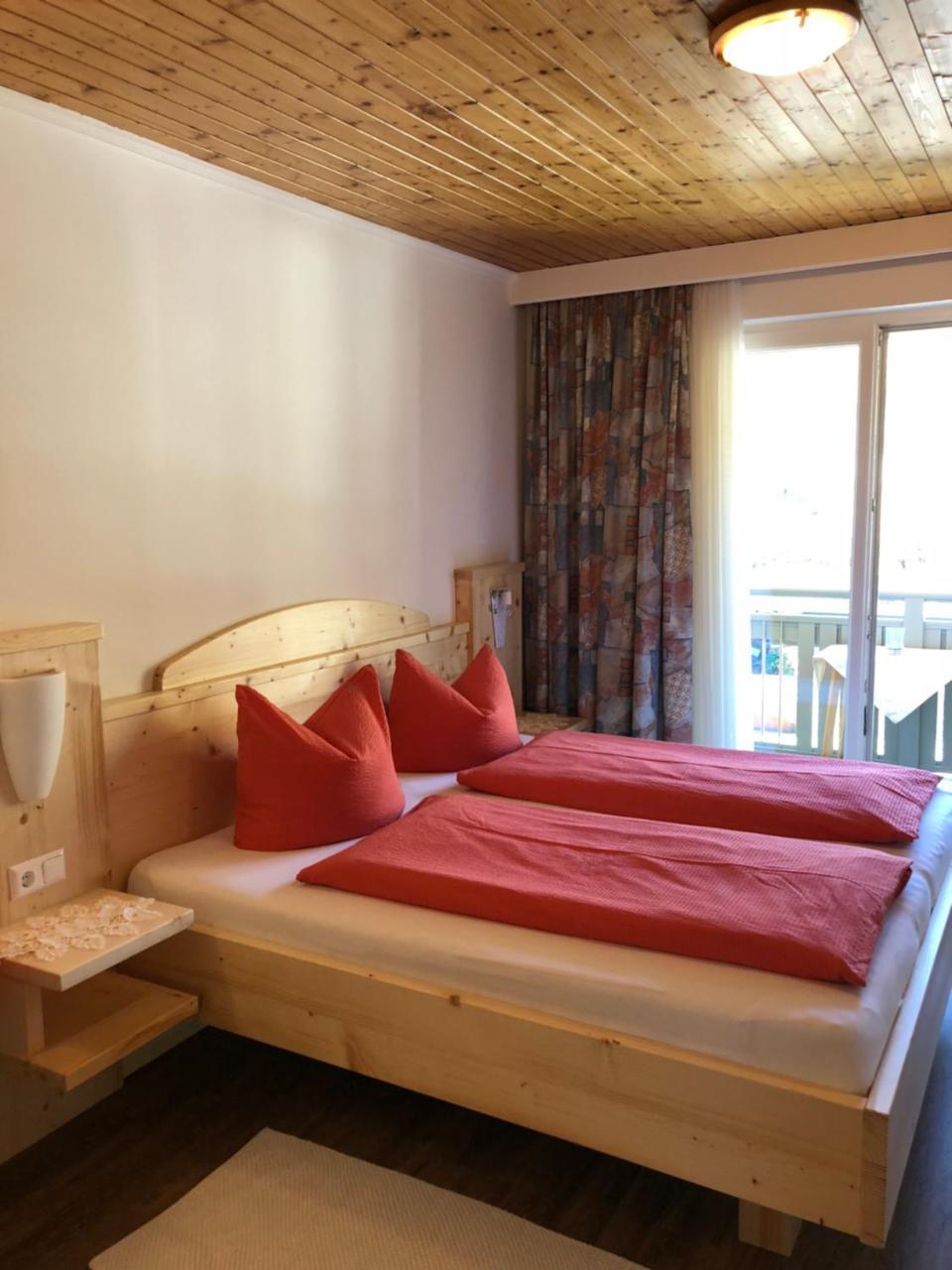 Pension & Ferienwohnung Dullnig Гмюнд Экстерьер фото