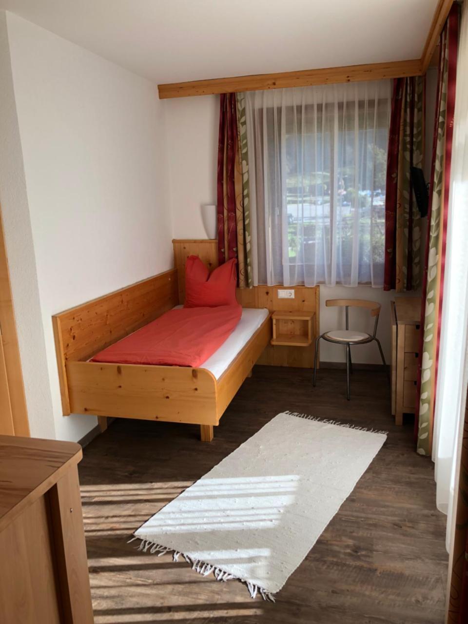 Pension & Ferienwohnung Dullnig Гмюнд Экстерьер фото